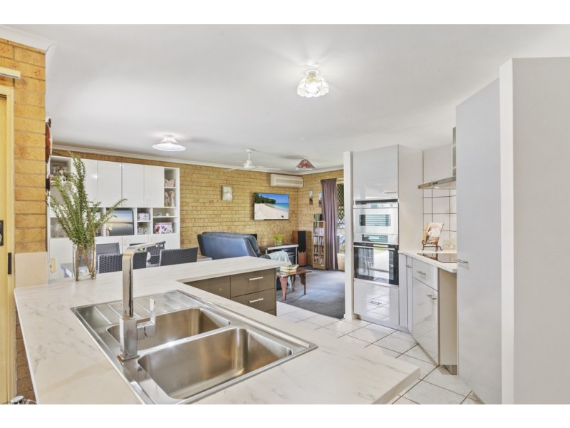 35 Bando Street, Pacific Paradise QLD 4564