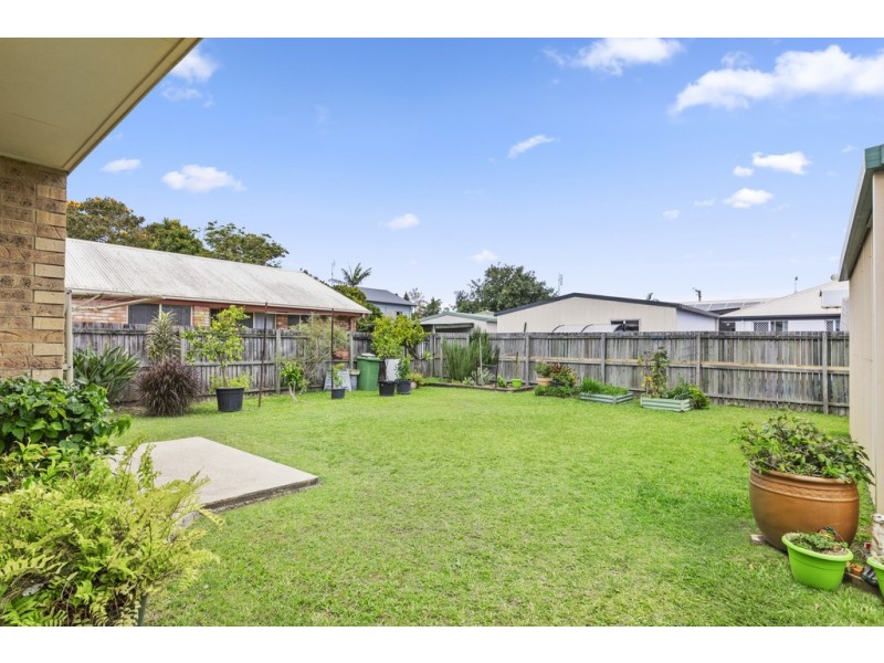 35 Bando Street, Pacific Paradise QLD 4564