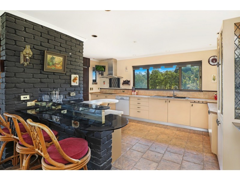 16 Nimbin Place, Maroochy River QLD 4561