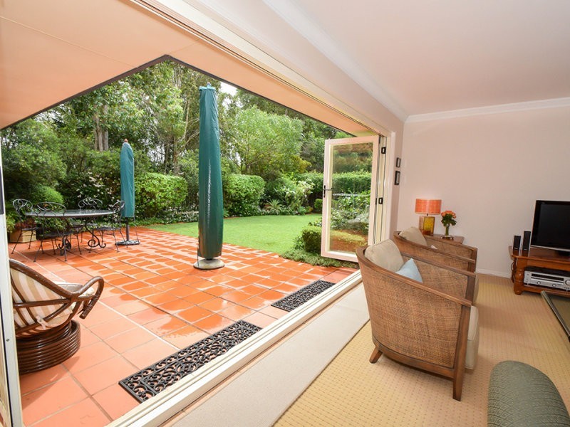6 Wattlebird Drive, Twin Waters QLD 4564