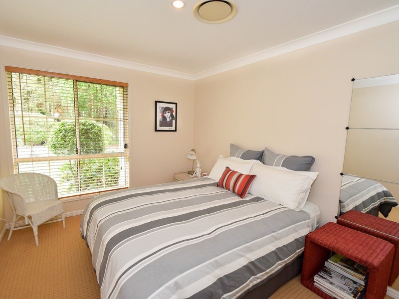 6 Wattlebird Drive, Twin Waters QLD 4564