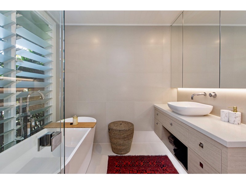 3 Montgomery Crescent, Golden Beach QLD 4551