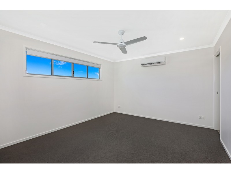 1/2 Kate Crescent, Caloundra West QLD 4551