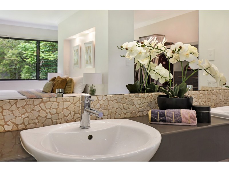 261 Tanawha Tourist Drive, Tanawha QLD 4556