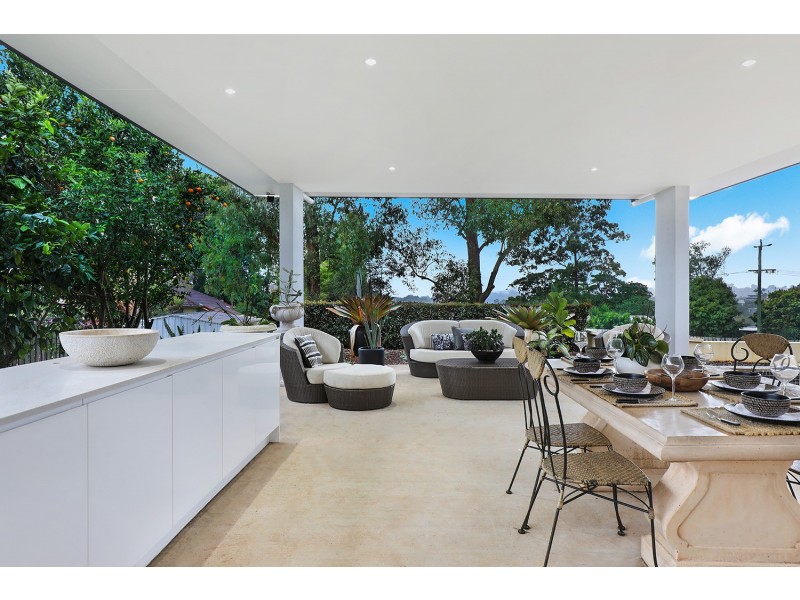 5 Courcheval Terrace, Mons QLD 4556