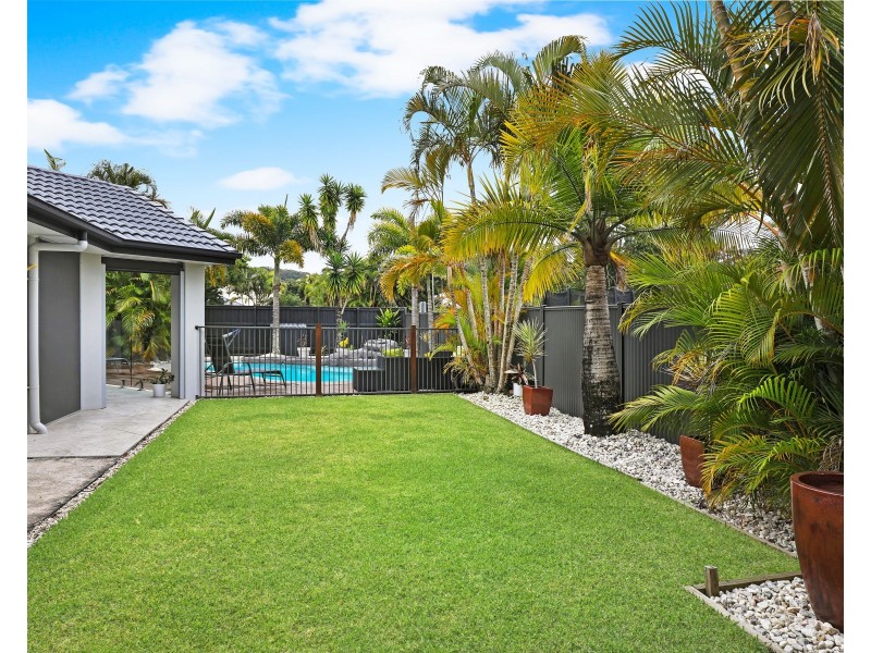1 Brianna Close, Buderim QLD 4556