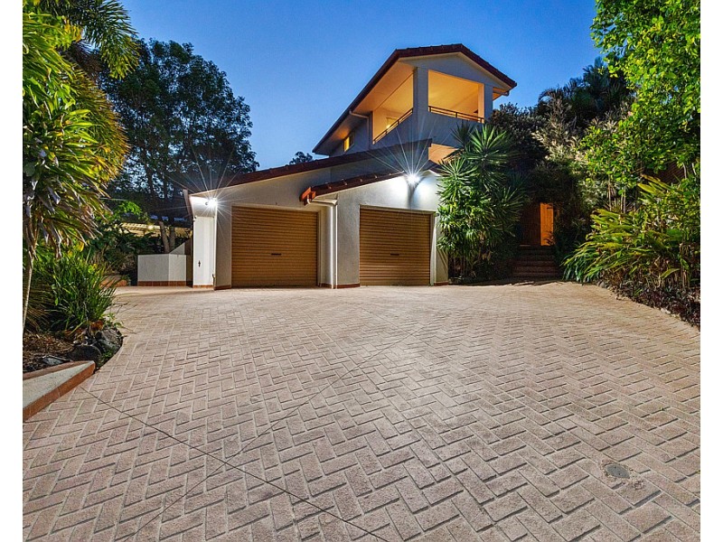 12 Hilltop Crescent, Maroochydore QLD 4558