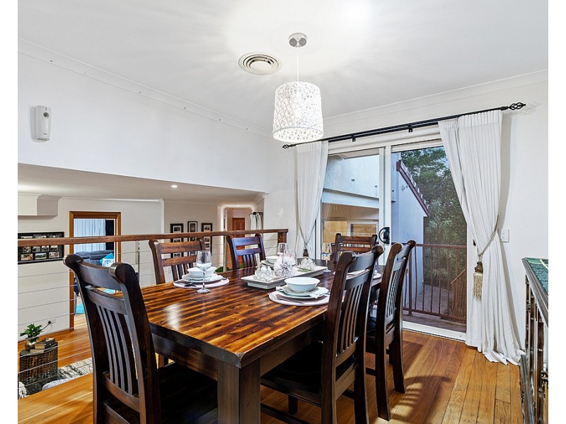 12 Hilltop Crescent, Maroochydore QLD 4558