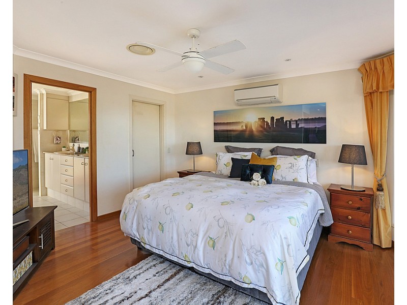 12 Hilltop Crescent, Maroochydore QLD 4558