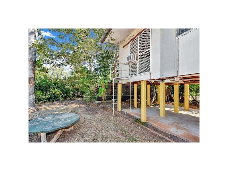 14 Mardango Crescent, Batchelor NT 0845