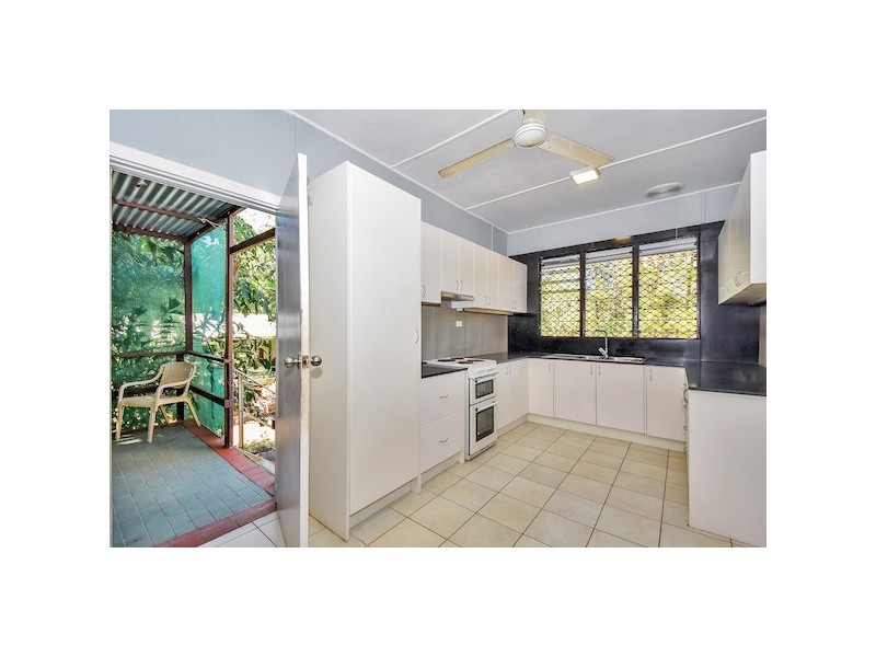 14 Mardango Crescent, Batchelor NT 0845