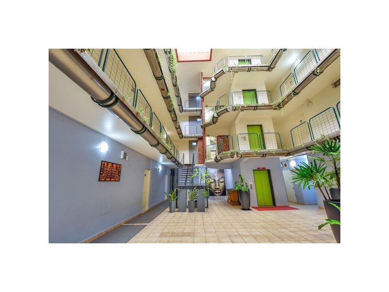17/117 Smith Street, Darwin NT 0800