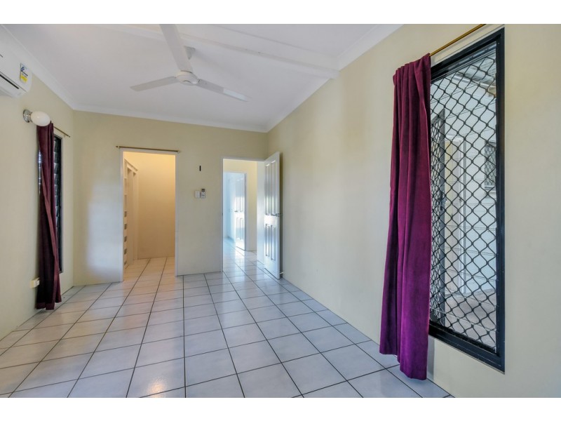 1 Catt Crescent, Farrar NT 0830