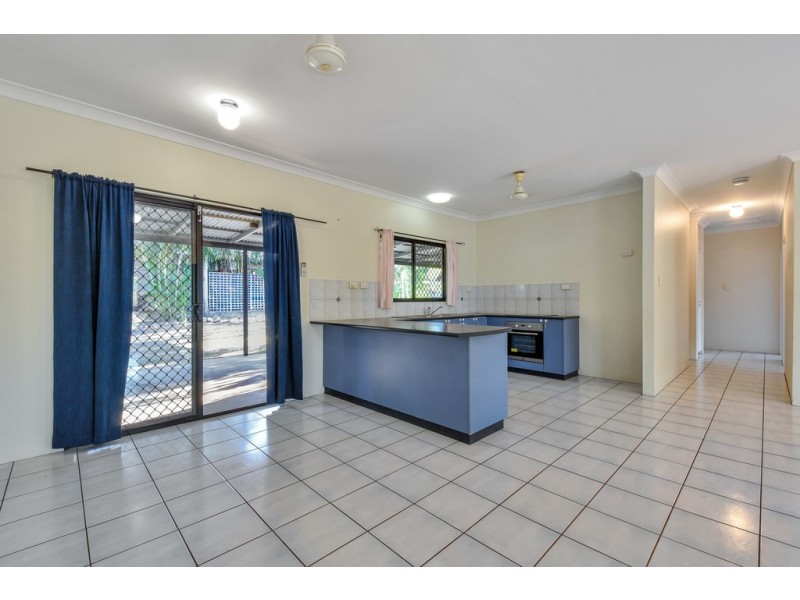 1 Catt Crescent, Farrar NT 0830
