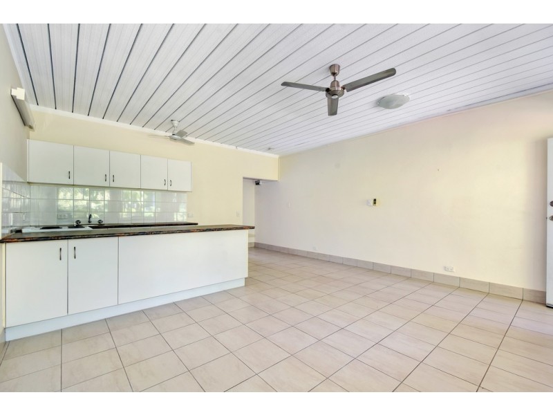 4/6 Arafura court, Nightcliff NT 0810