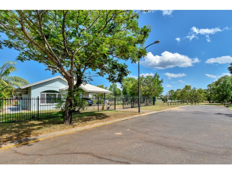 7 Sherringham Cres, Durack NT 0830