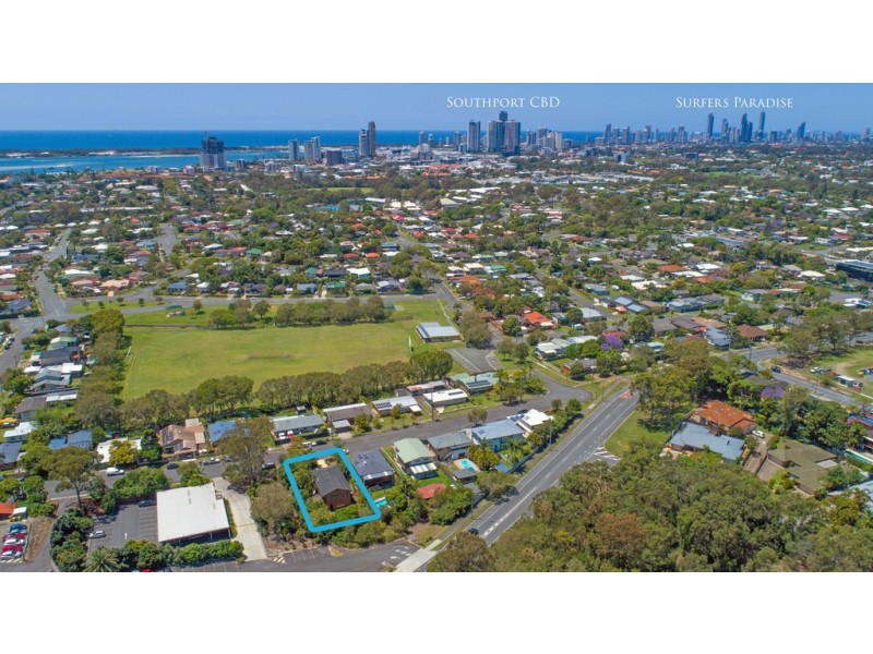72 Kumbari Close, Southport QLD 4215