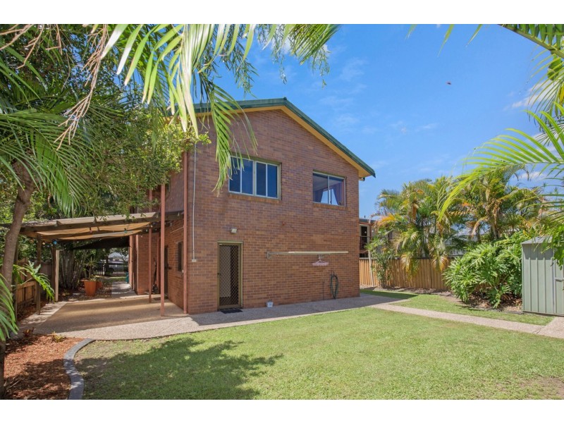 72 Kumbari Close, Southport QLD 4215