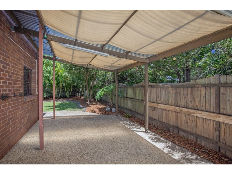 72 Kumbari Close, Southport QLD 4215