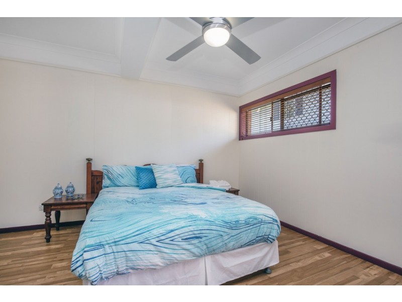 72 Kumbari Close, Southport QLD 4215