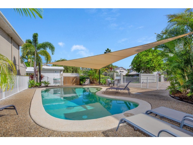 Unit 20/18 Lake Weyba Drive, Noosaville QLD 4566