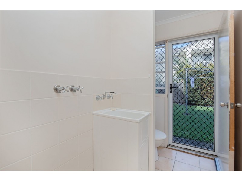 Unit 20/18 Lake Weyba Drive, Noosaville QLD 4566