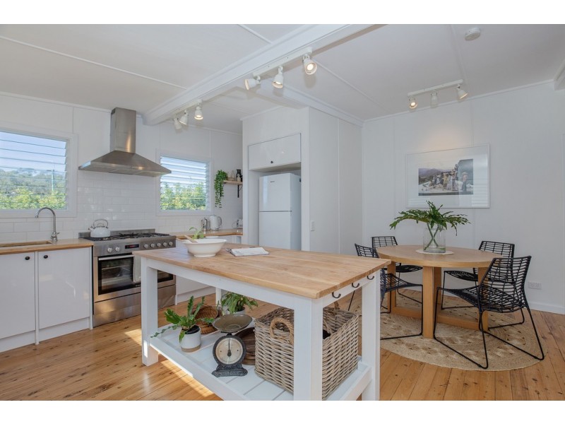 3 College Avenue, Southport QLD 4215