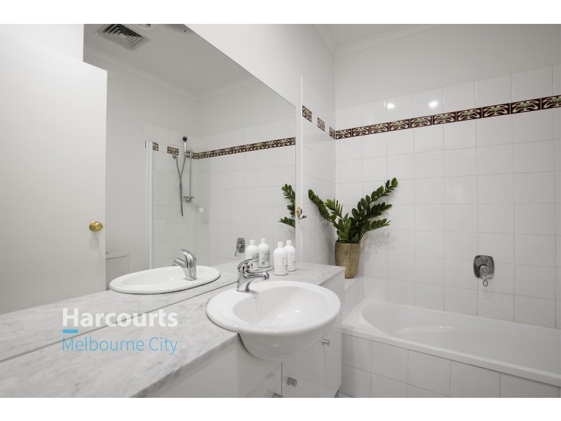 31/30 La Trobe Street, Melbourne VIC 3000