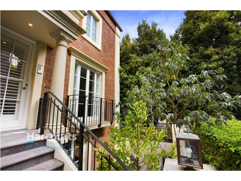 10/6 Wellington Crescent, East Melbourne VIC 3002