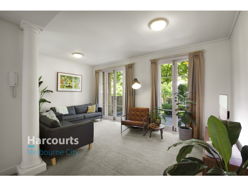 2/8 Wellington Crescent, East Melbourne VIC 3002