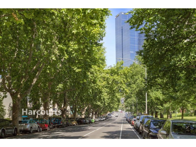 2/8 Wellington Crescent, East Melbourne VIC 3002