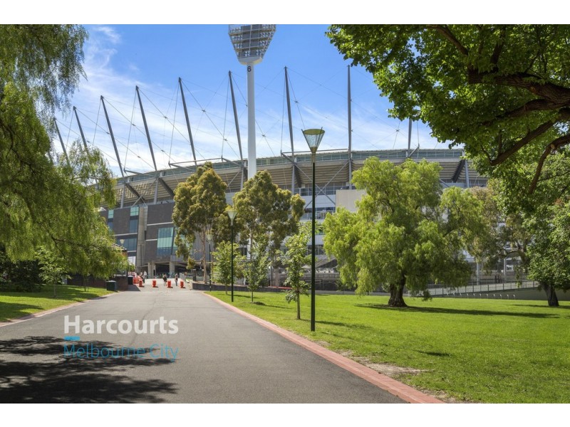 2/8 Wellington Crescent, East Melbourne VIC 3002