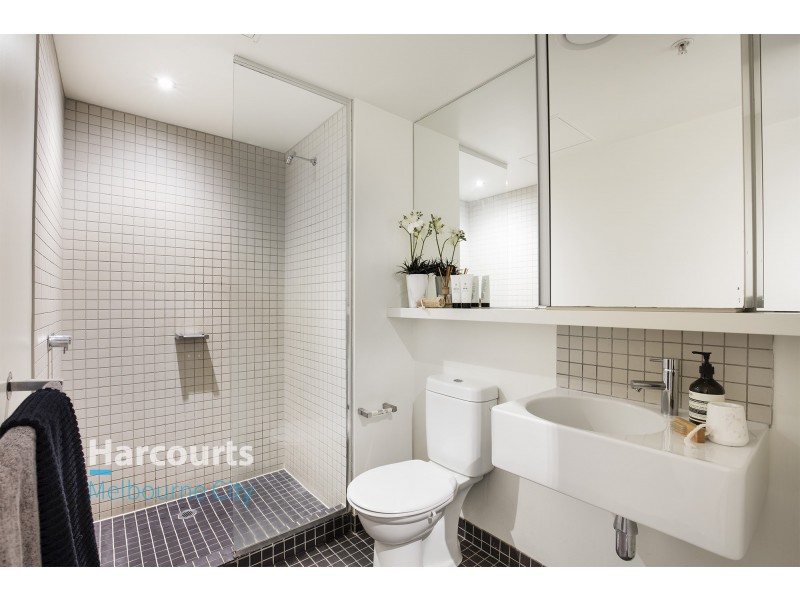 215V/162 Albert Street, East Melbourne VIC 3002