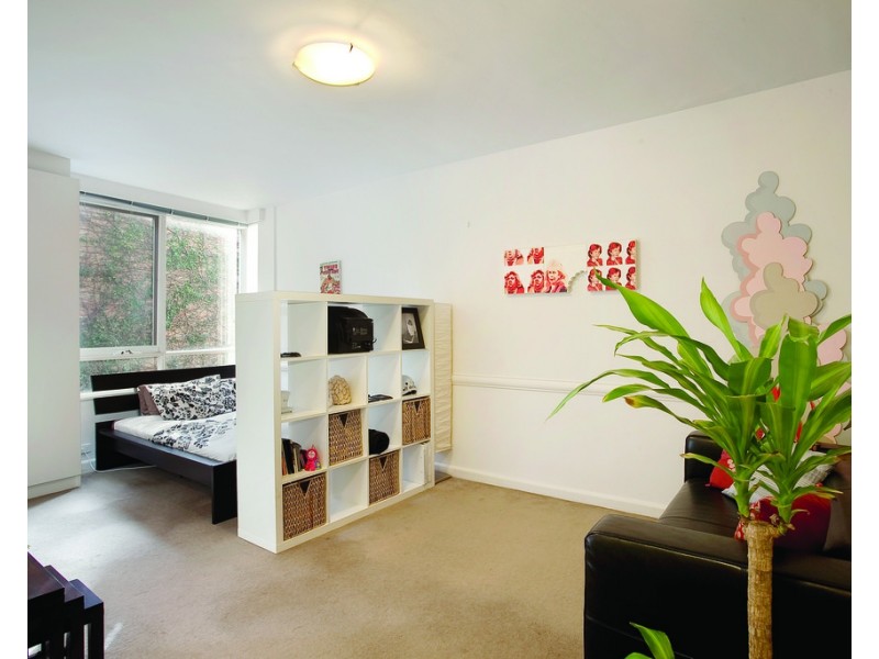 211/25 Hotham Street, East Melbourne VIC 3002