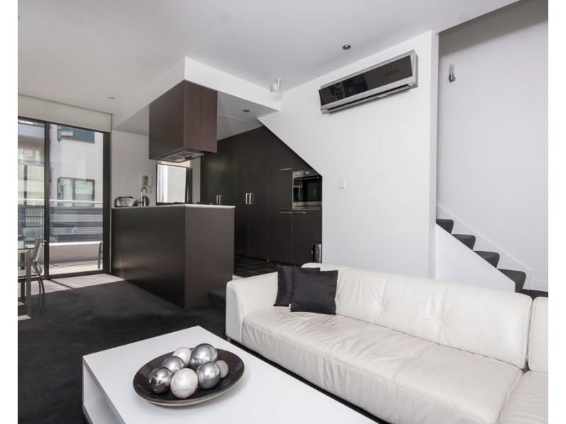 230/117 Studio Lane, Docklands VIC 3008