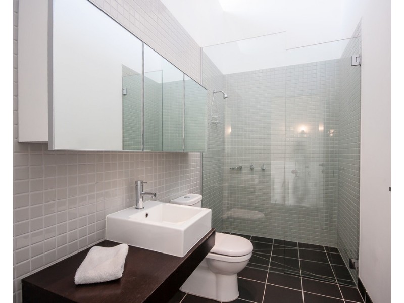 230/117 Studio Lane, Docklands VIC 3008