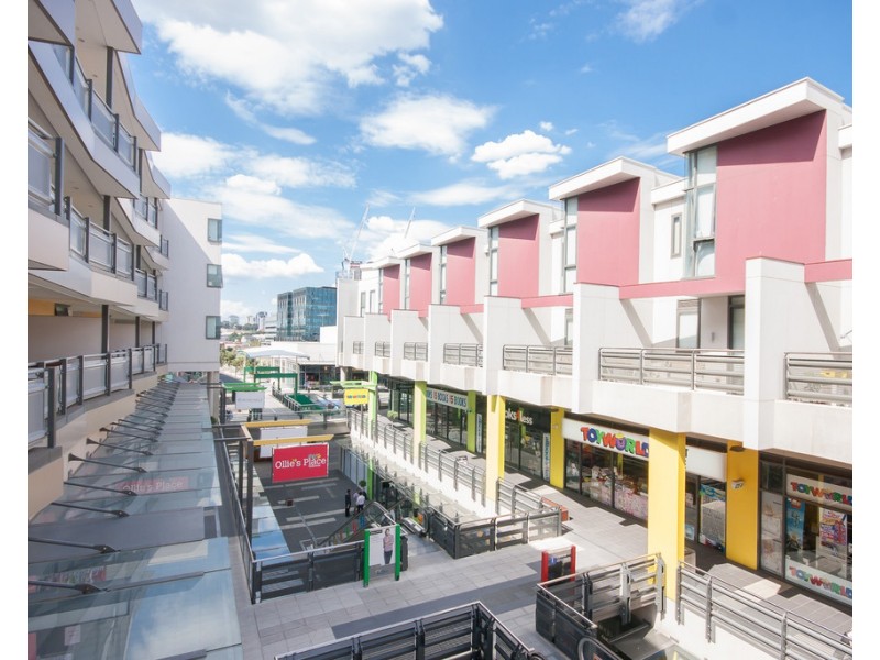 230/117 Studio Lane, Docklands VIC 3008