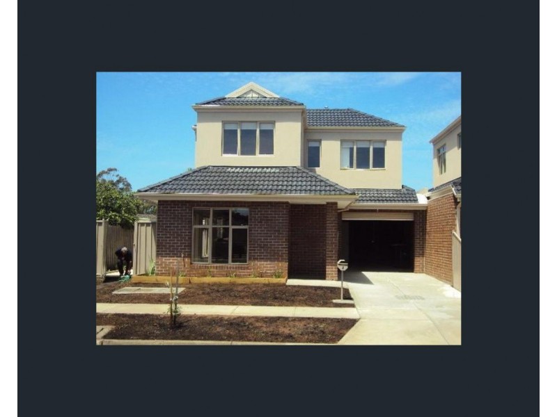 4 Honey Grove, St Albans VIC 3021