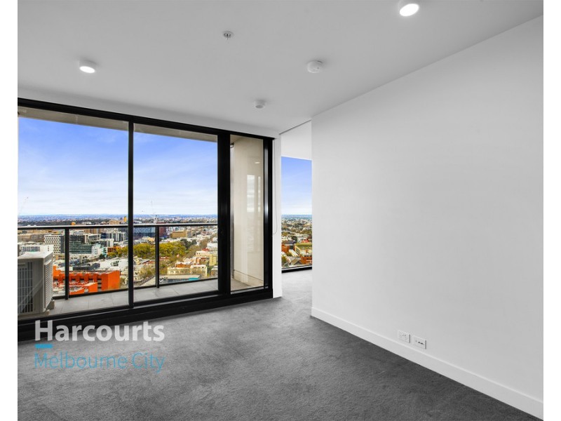 2403/33 Mackenzie Street, Melbourne VIC 3000