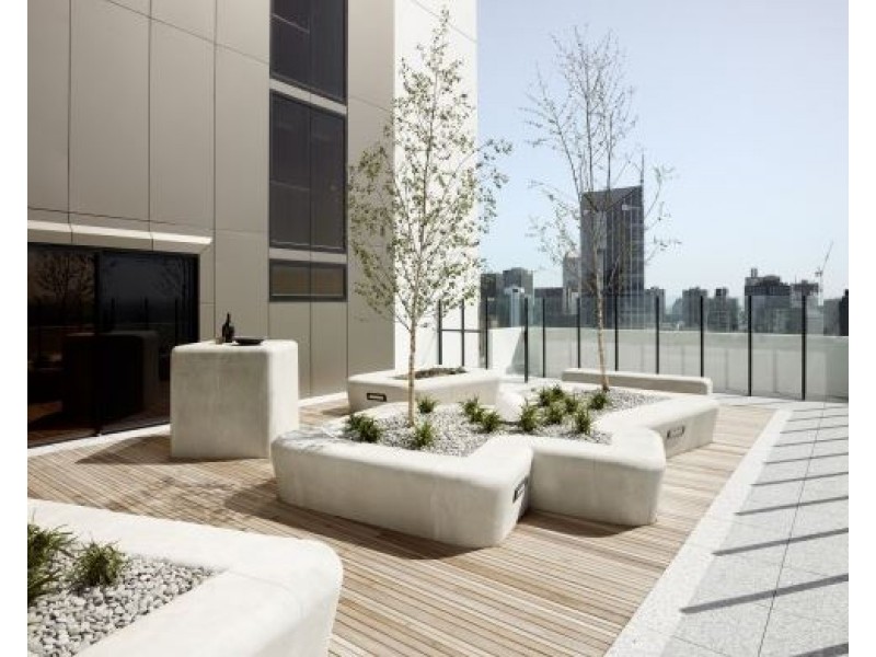 2403/33 Mackenzie Street, Melbourne VIC 3000