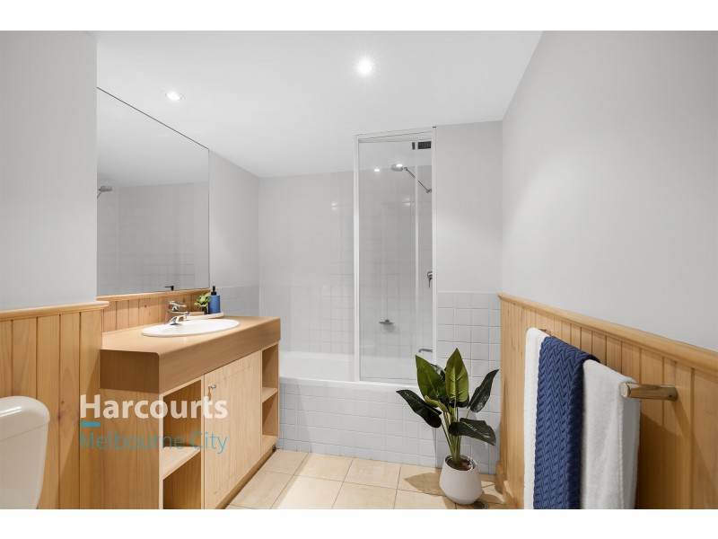 55/38 Manchester Lane, Melbourne VIC 3000