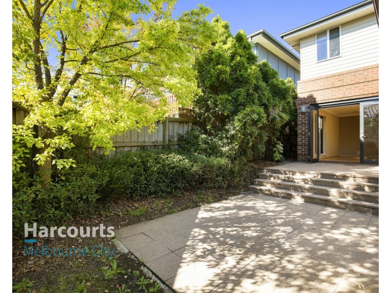 3 Mueller Close, Burwood VIC 3125