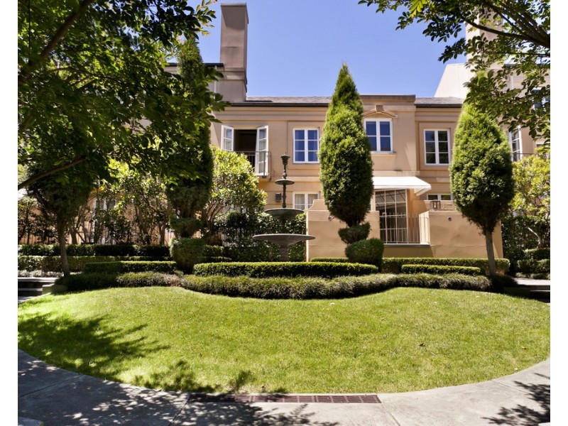 28/1 Wellington Crescent, East Melbourne VIC 3002