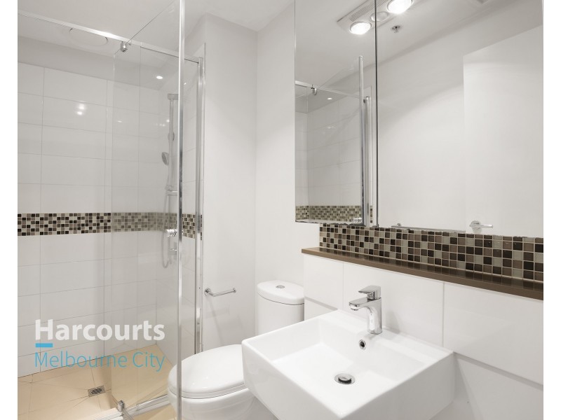 806/330 Lygon Street, Brunswick VIC 3056