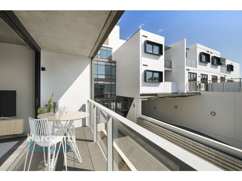 205/79 Hobsons Road, Kensington VIC 3031