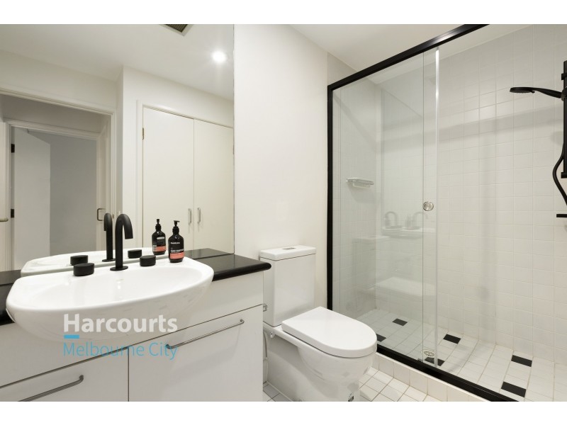 7/201 Wellington Parade South, East Melbourne VIC 3002