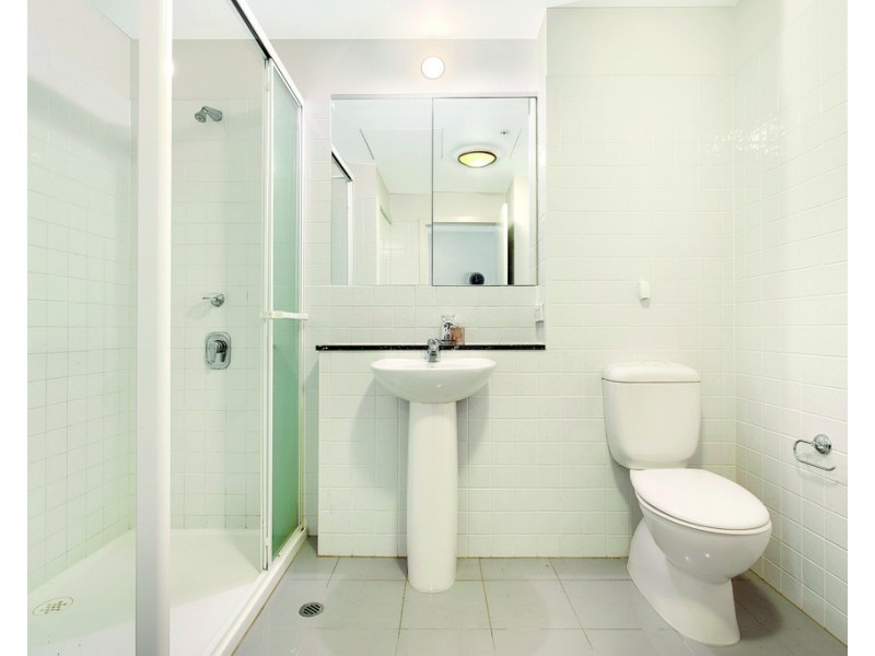 250 Elizabeth Street, Melbourne VIC 3000