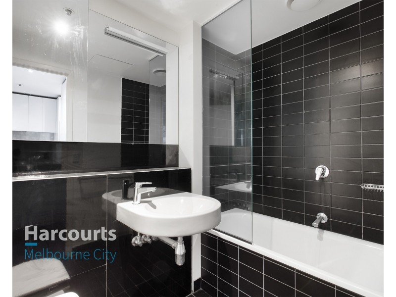 1501/620 Collins Street, Melbourne VIC 3000