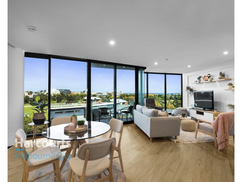 802/83 Queens Road, Melbourne VIC 3000