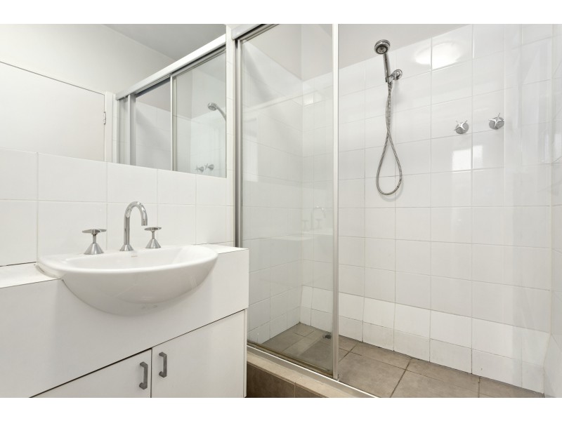 112/25 Hotham Street, East Melbourne VIC 3002